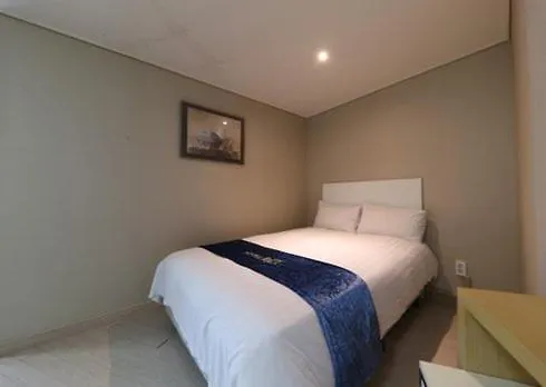 R&T Hotel Jeju