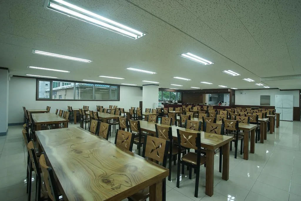 R&T Hotel Jeju